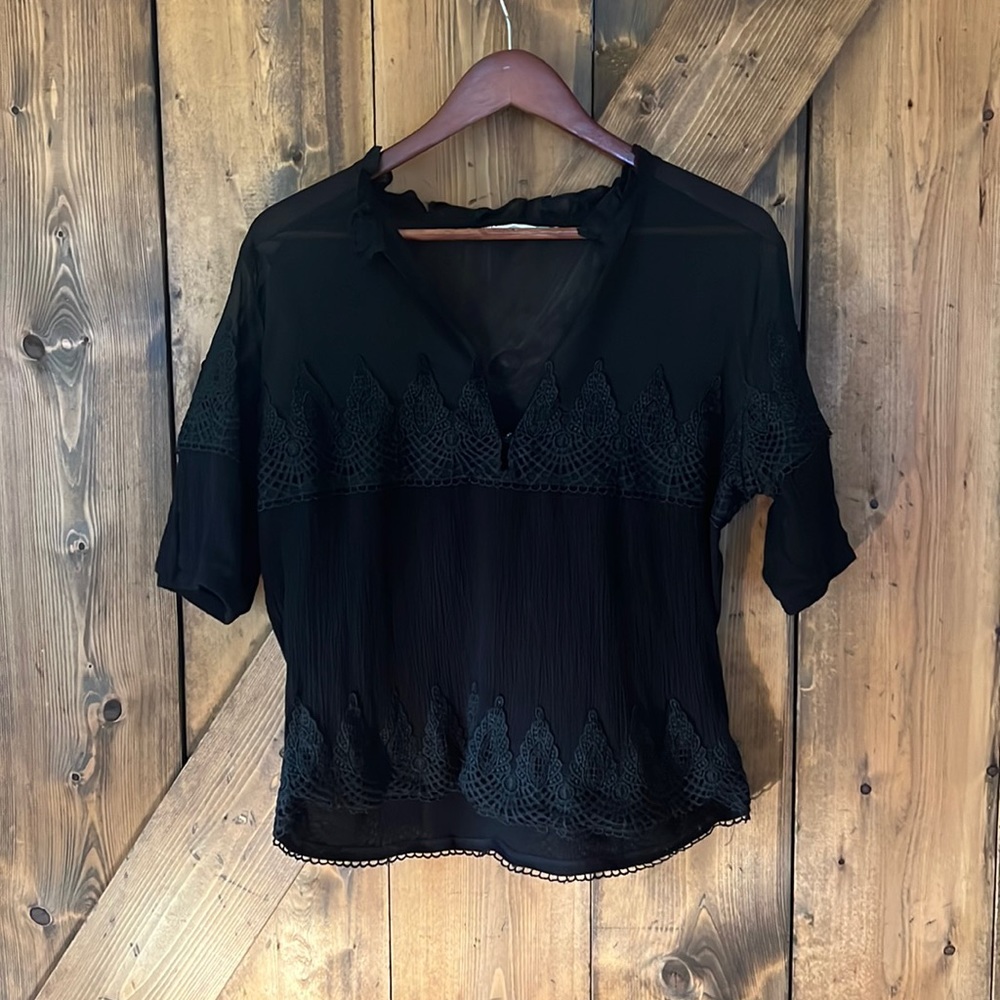 GIVEN KALE Women Size M Black Blouse